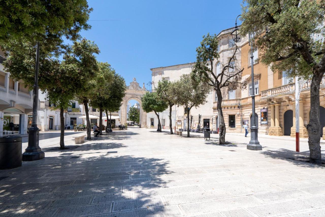 Vico II Terrace Apartment A Step From Piazza Roma 马丁纳弗兰卡 外观 照片