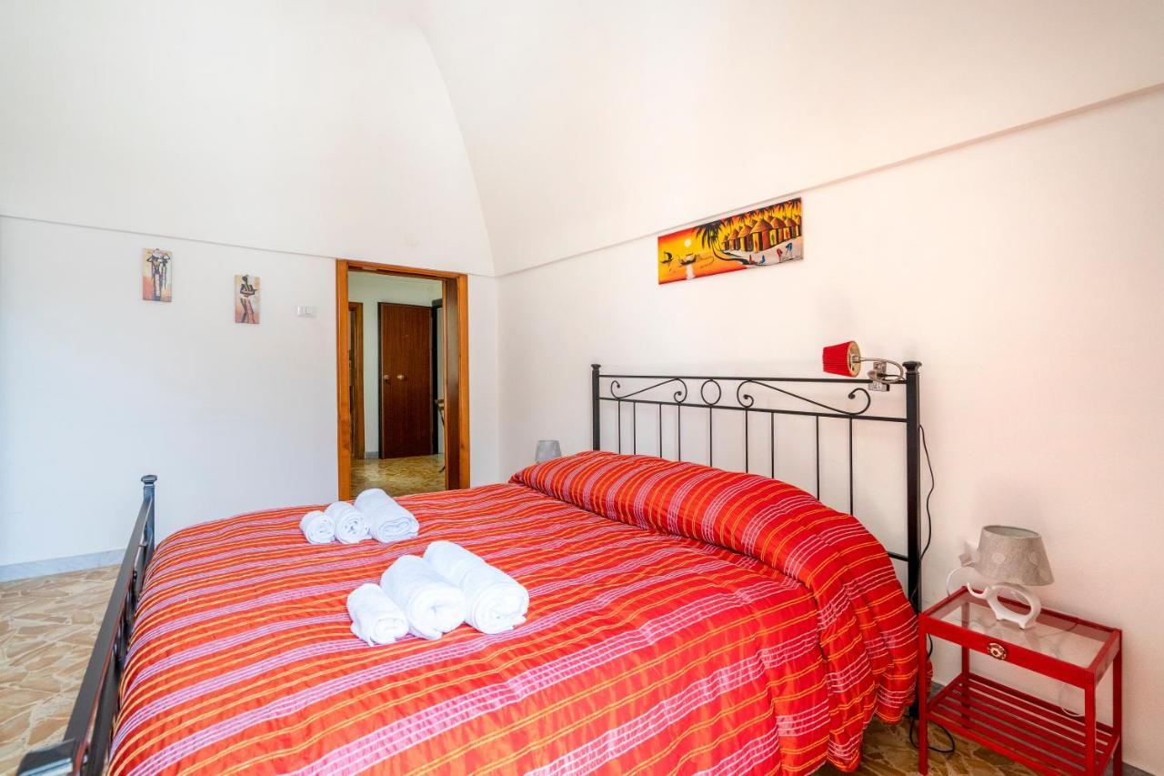 Vico II Terrace Apartment A Step From Piazza Roma 马丁纳弗兰卡 外观 照片