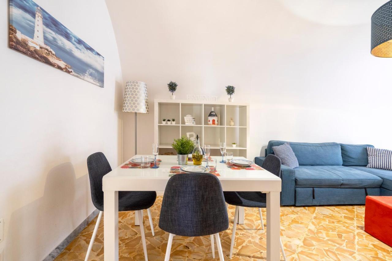 Vico II Terrace Apartment A Step From Piazza Roma 马丁纳弗兰卡 外观 照片